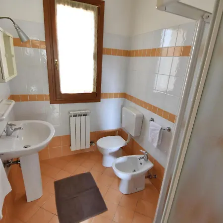 Solmare-47 By Interhome Lejlighed Rosapineta